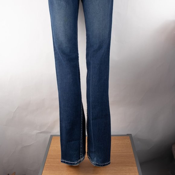 True Religion Joey Super T Straight 28 (27 X 32) Women's Denim Jeans Medium Wash - Picture 7 of 14